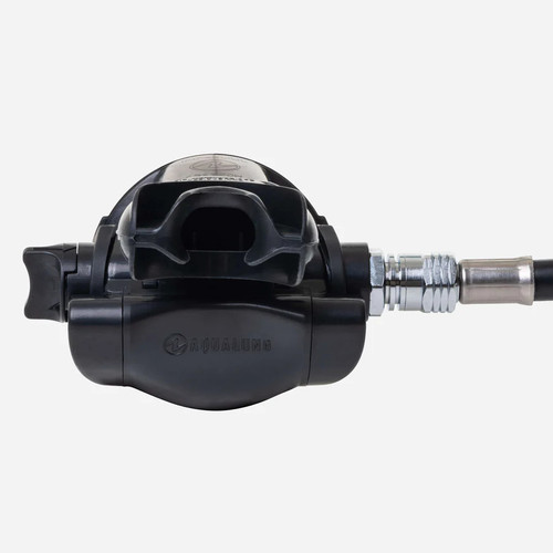  Aqualung Titan Scuba Regulator 
